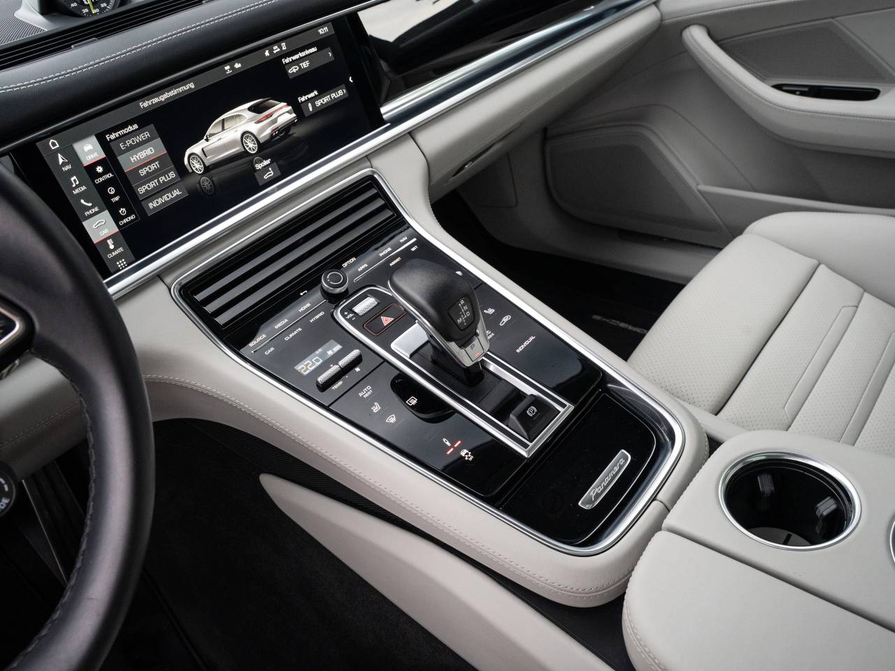 Porsche Panamera II ph2 4 E-Hybrid Sport Turismo - 2021 - Joinsteer - #31