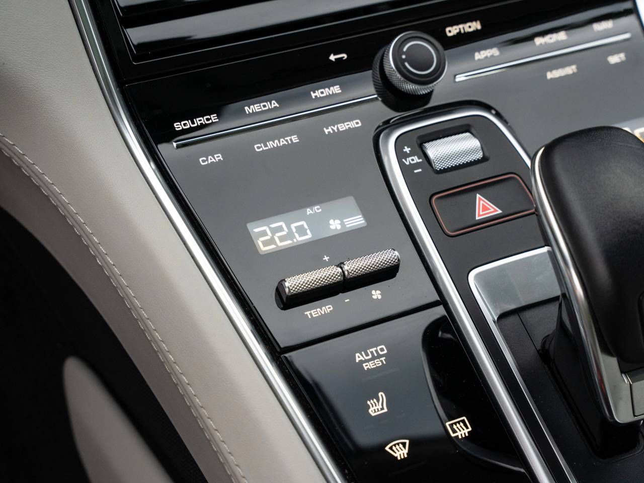 Porsche Panamera II ph2 4 E-Hybrid Sport Turismo - 2021 - Joinsteer - #32