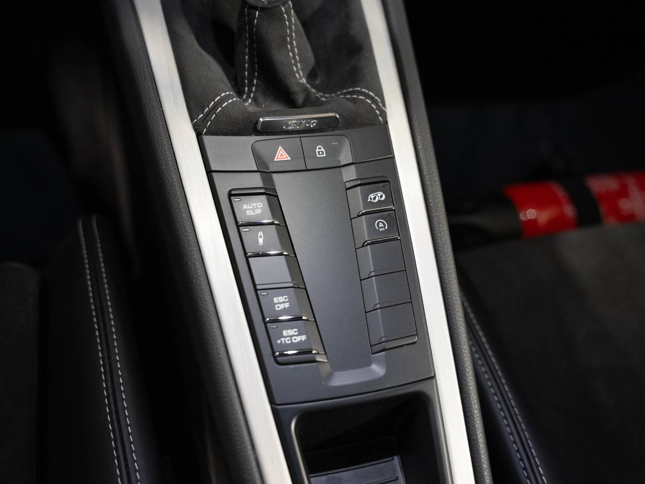 Porsche 718 type 982 Cayman GT4 - 2020 - Joinsteer - #32
