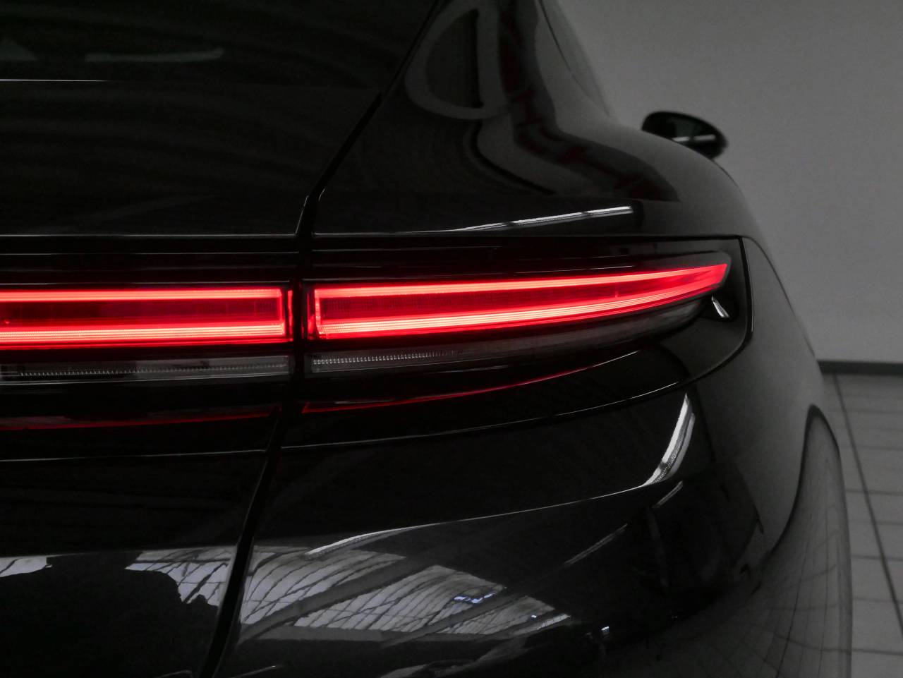 Porsche Panamera III 4 E-Hybrid - 2025 - Joinsteer - #16