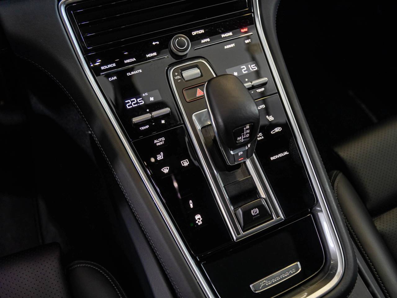 Porsche Panamera II ph2 4S E-Hybrid Sport Turismo - 2024 - Joinsteer - #27