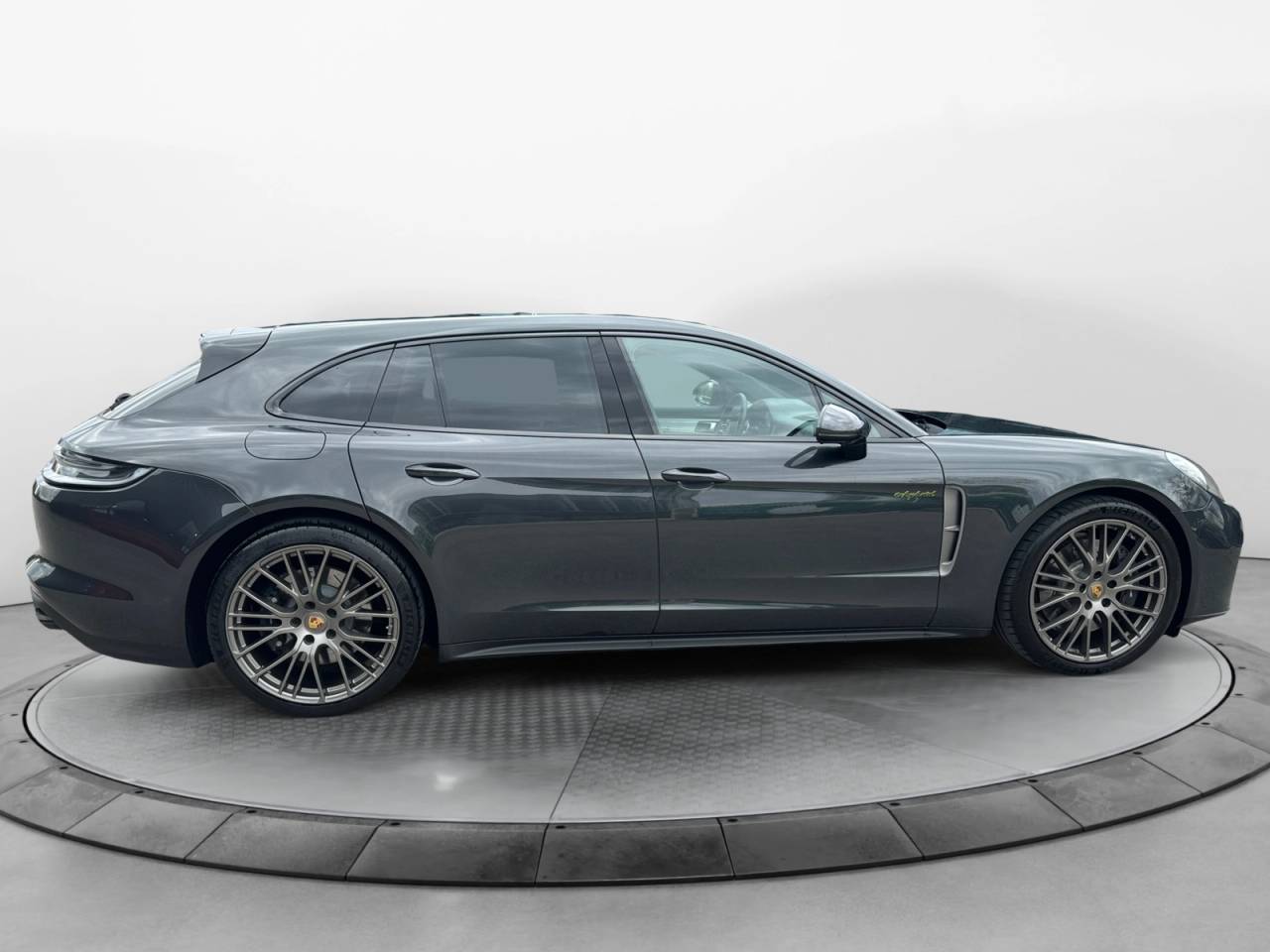 Porsche Panamera II ph2 4 E-Hybrid Sport Turismo Platinum Edition - 2024 - Joinsteer - #6