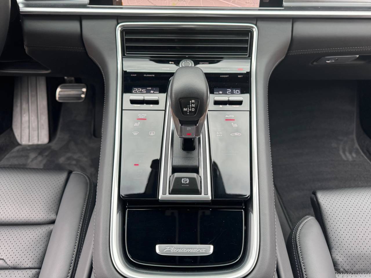 Porsche Panamera II ph2 4 E-Hybrid Sport Turismo Platinum Edition - 2024 - Joinsteer - #16