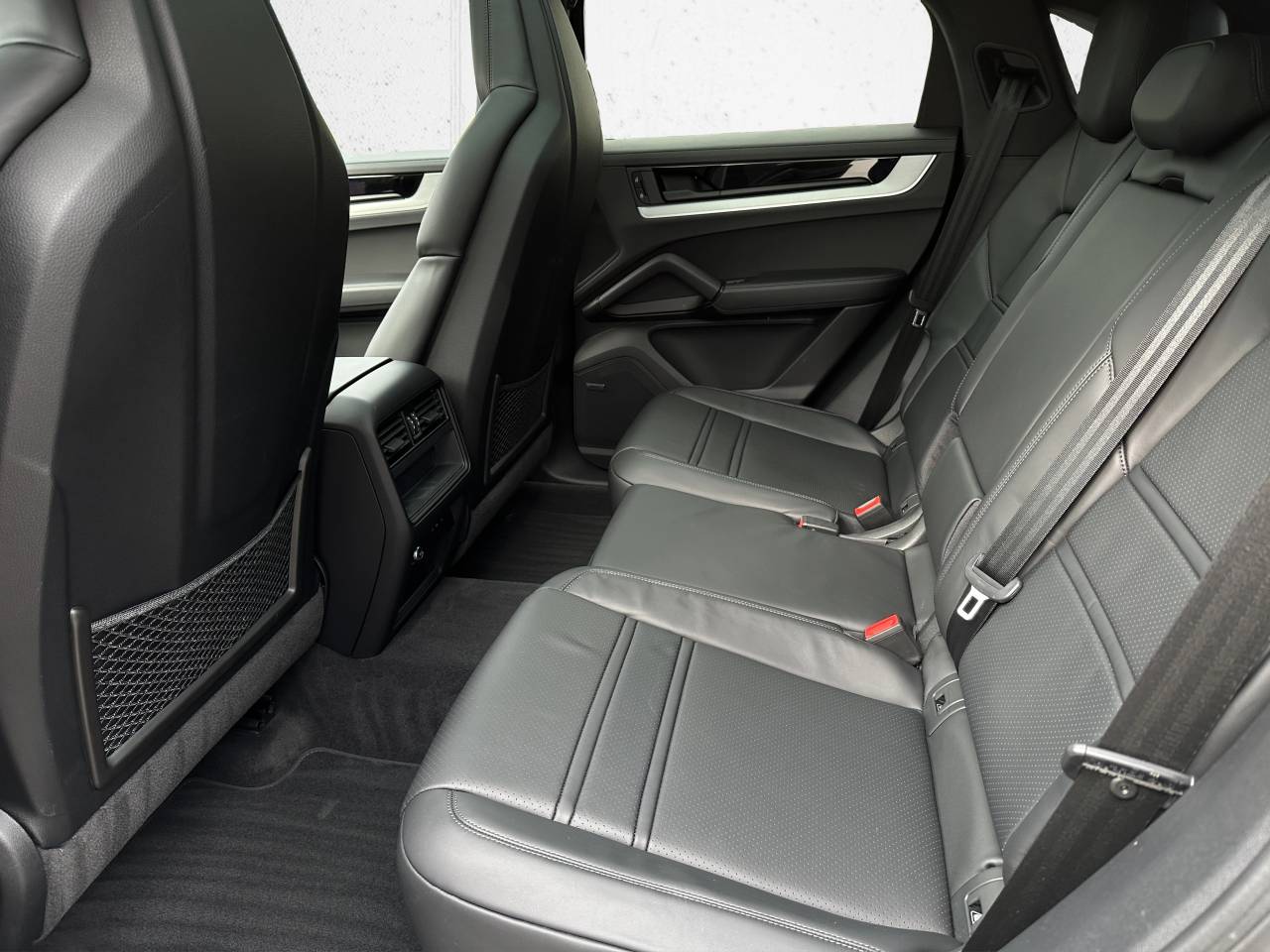 Porsche Cayenne III ph2 E-Hybrid Coupé - 2024 - Joinsteer - #12