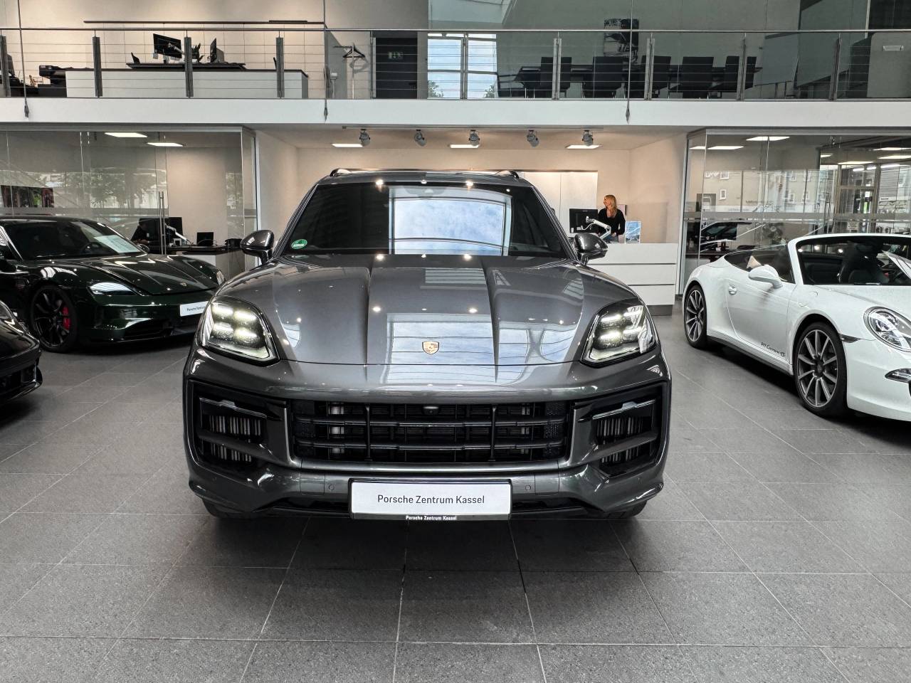 Porsche Cayenne III ph2 E-Hybrid - 2024 - Joinsteer - #4