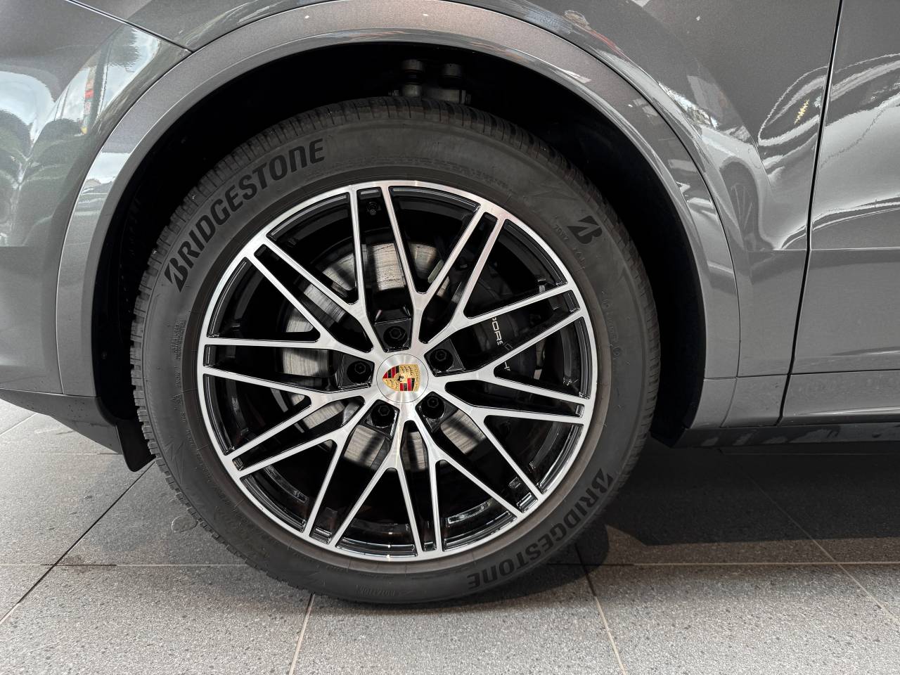 Porsche Cayenne III ph2 E-Hybrid - 2024 - Joinsteer - #13