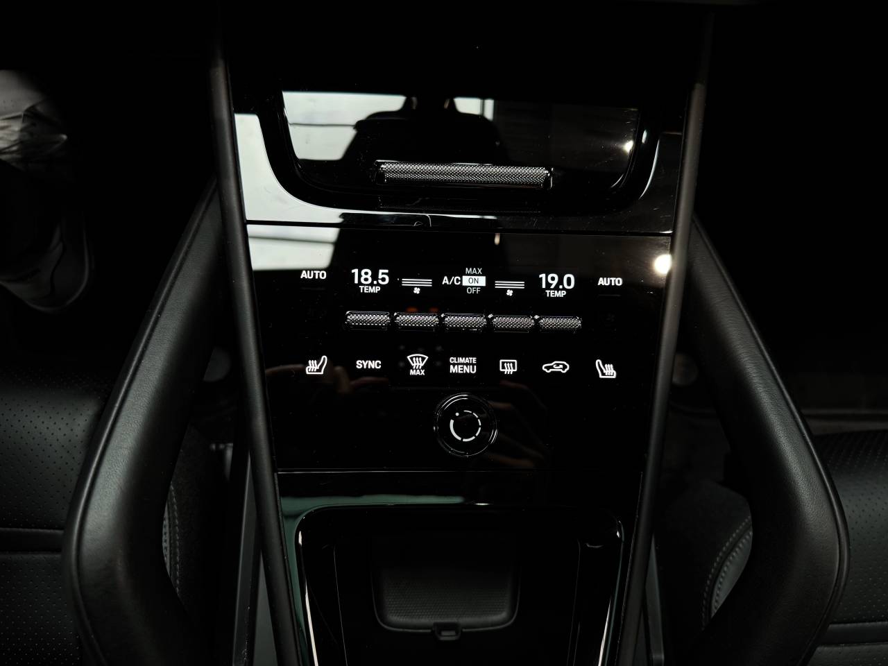 Porsche Cayenne III ph2 E-Hybrid - 2024 - Joinsteer - #17