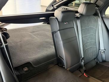 Mercedes Classe E Break 300 AMG Line — photo 32