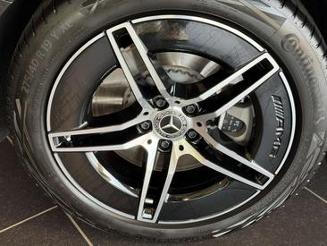 Mercedes Classe E Break 300 AMG Line — photo 35