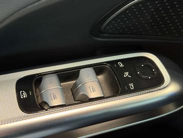 Mercedes Classe E Break 300 AMG Line — photo 20