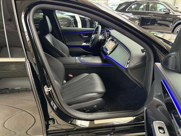 Mercedes Classe E 200 AVANTGARDE — photo 25