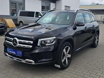 Mercedes GLB 220