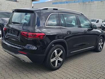 Mercedes GLB 220 — photo 4