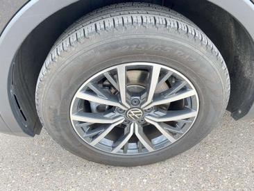 Volkswagen TIGUAN TSI Life — photo 7