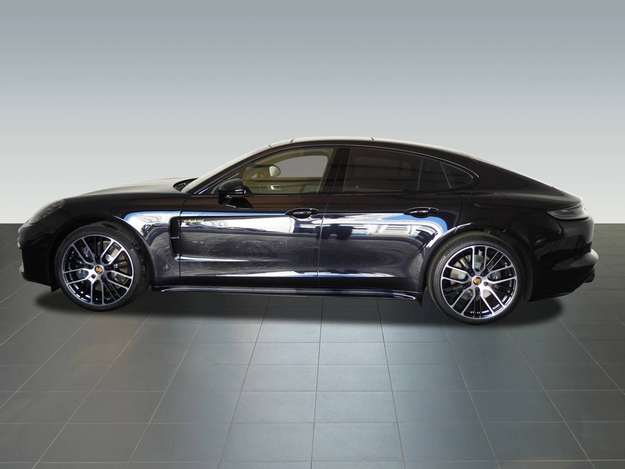 Porsche Panamera II ph2 4 E-Hybrid Platinum Edition - 2025 - Joinsteer - #2