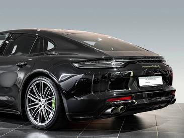 Porsche Panamera II ph2 Turbo S E-Hybrid — photo 7