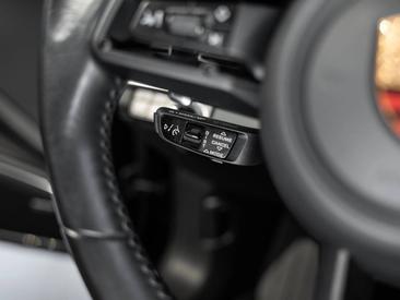 Porsche Panamera II ph2 Turbo S E-Hybrid — photo 26