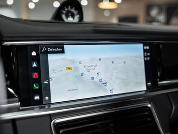 Porsche Panamera II ph2 Turbo S E-Hybrid — photo 33