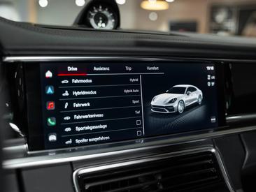 Porsche Panamera II ph2 Turbo S E-Hybrid — photo 34