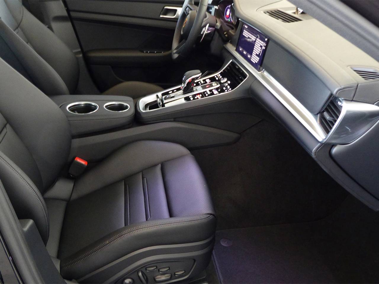 Porsche Panamera II ph2 4 E-Hybrid Platinum Edition - 2025 - Joinsteer - #10