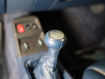 Porsche 993 Carrera Cabriolet — photo 23