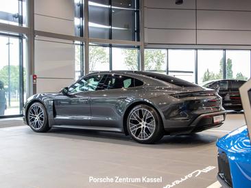 Porsche Taycan ph2 — photo 3