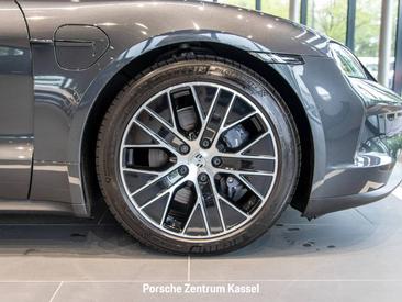 Porsche Taycan ph2 — photo 8