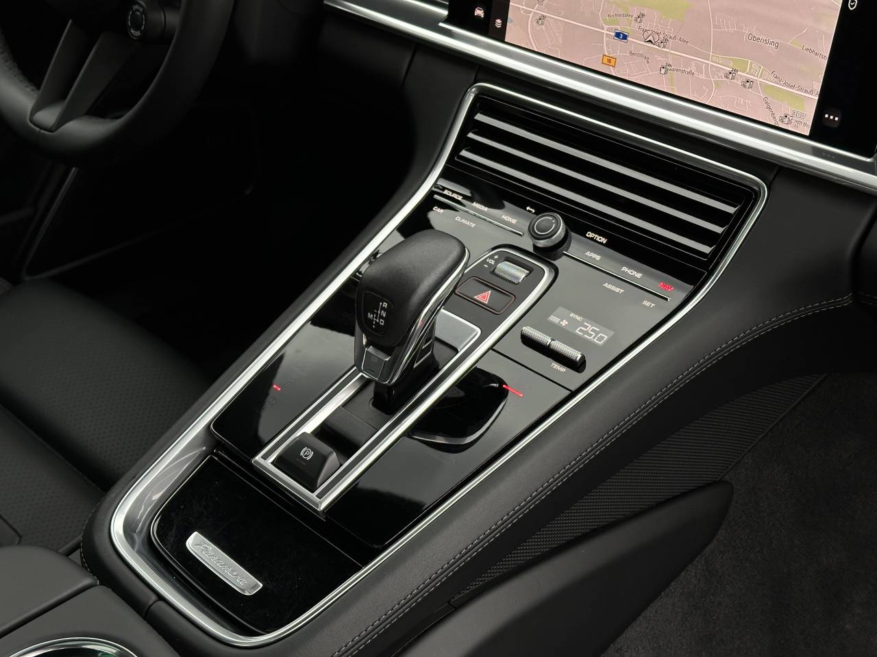 Porsche Panamera II ph2 4 E-Hybrid Sport Turismo Platinum Edition - 2024 - Joinsteer - #14