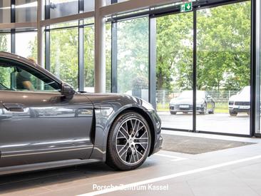 Porsche Taycan ph2 — photo 12