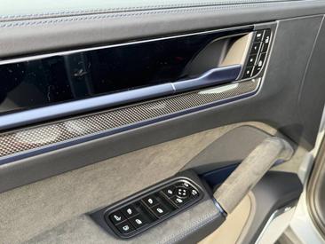 Porsche Cayenne III Turbo E-Hybrid — photo 21