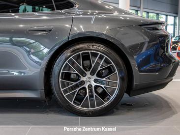 Porsche Taycan ph2 — photo 16