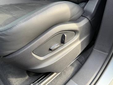 Porsche Cayenne III Turbo E-Hybrid — photo 23