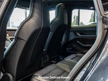 Porsche Taycan ph2 — photo 23