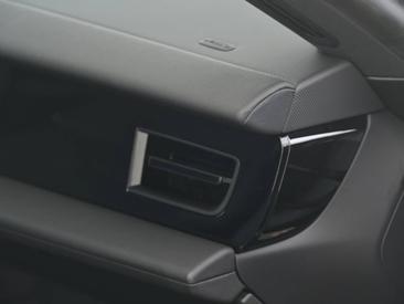 Porsche Taycan — photo 24