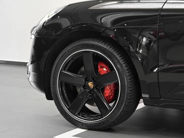 Porsche Macan GTS — photo 9