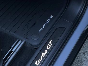 Porsche Cayenne III Turbo GT — photo 33