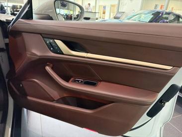 Porsche Taycan ph2 4S Sport Turismo — photo 32
