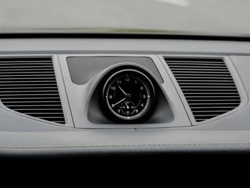 Porsche Macan S — photo 21