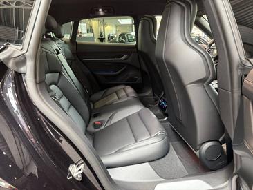 Porsche Taycan ph2 4S Sport Turismo — photo 23