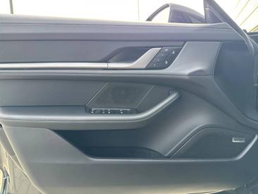 Porsche Taycan ph2 4S — photo 22