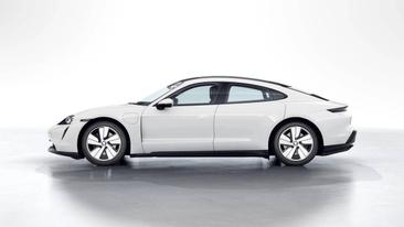 Porsche Taycan — photo 2