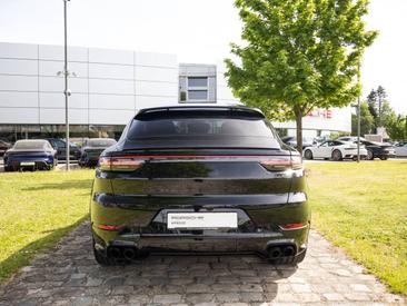 Porsche Cayenne III S Coupé Platinum Edition — photo 4