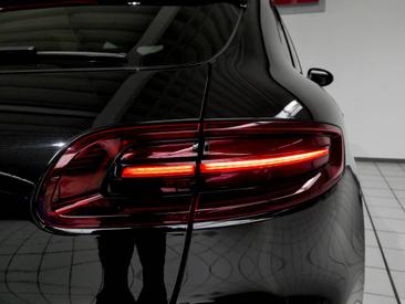Porsche Macan GTS — photo 16