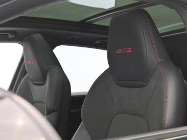Porsche Cayenne III GTS — photo 14