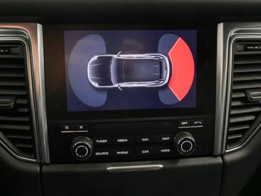 Porsche Macan GTS — photo 32