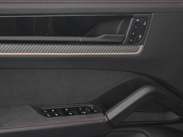 Porsche Cayenne III GTS — photo 21