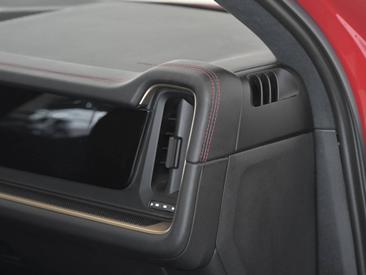 Porsche Cayenne III GTS — photo 23