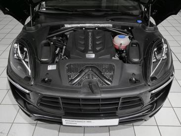 Porsche Macan GTS — photo 42