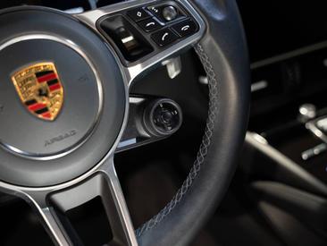 Porsche Cayenne III Coupé — photo 23