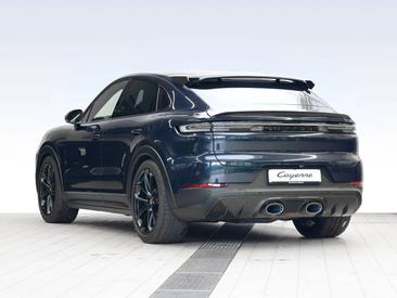 Porsche Cayenne III Turbo E-Hybrid — photo 3
